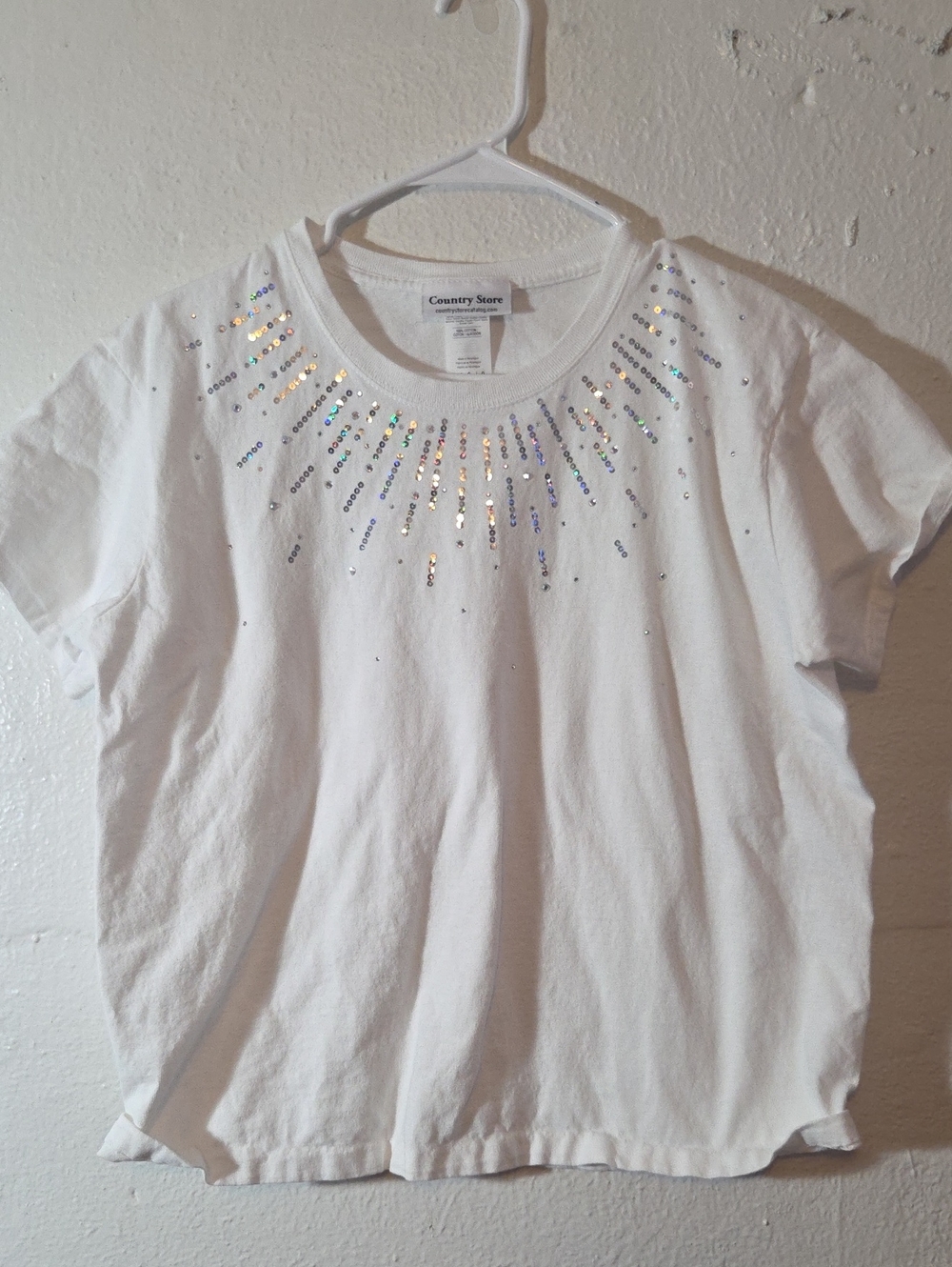 Country Store White Tee with Iridescent Sequins Womens Size Large